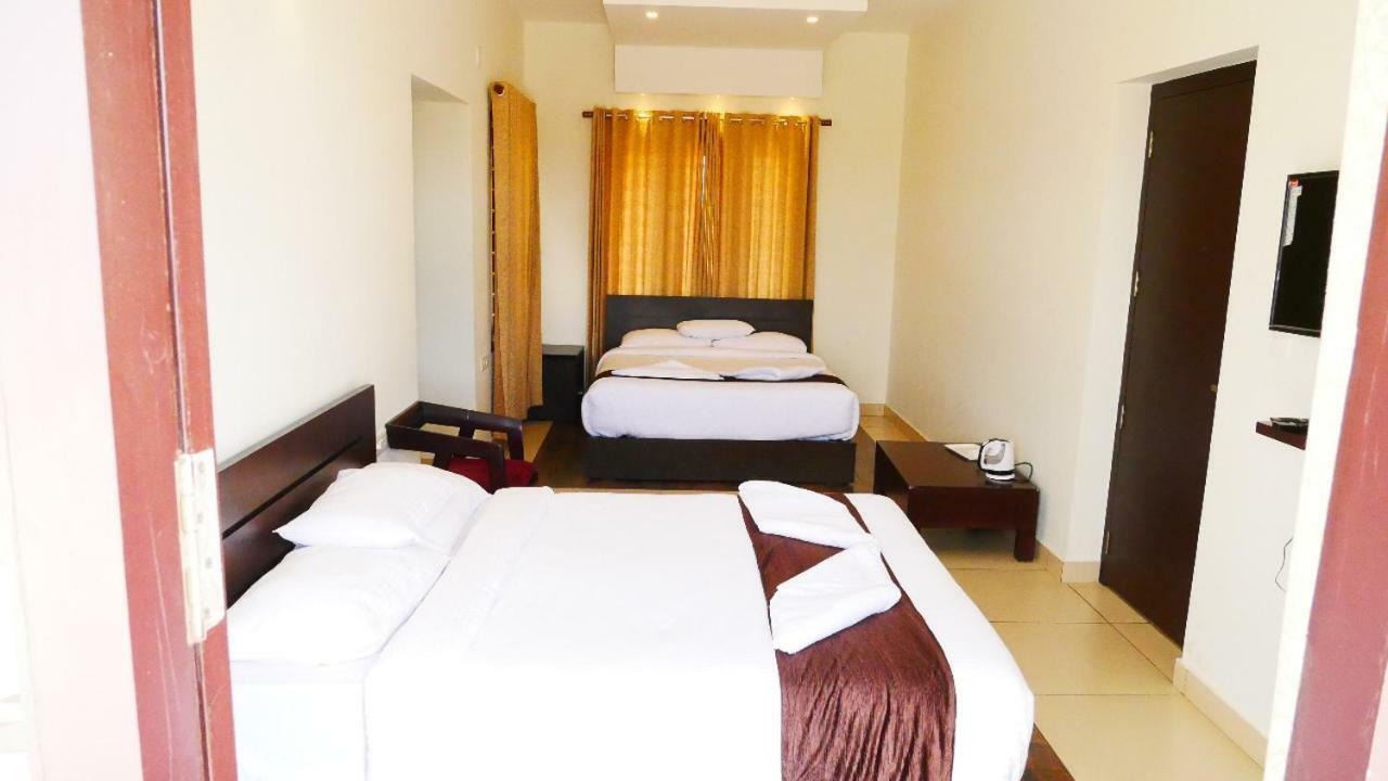 Albisville Hilltop Mansion Udagamandalam Zimmer foto